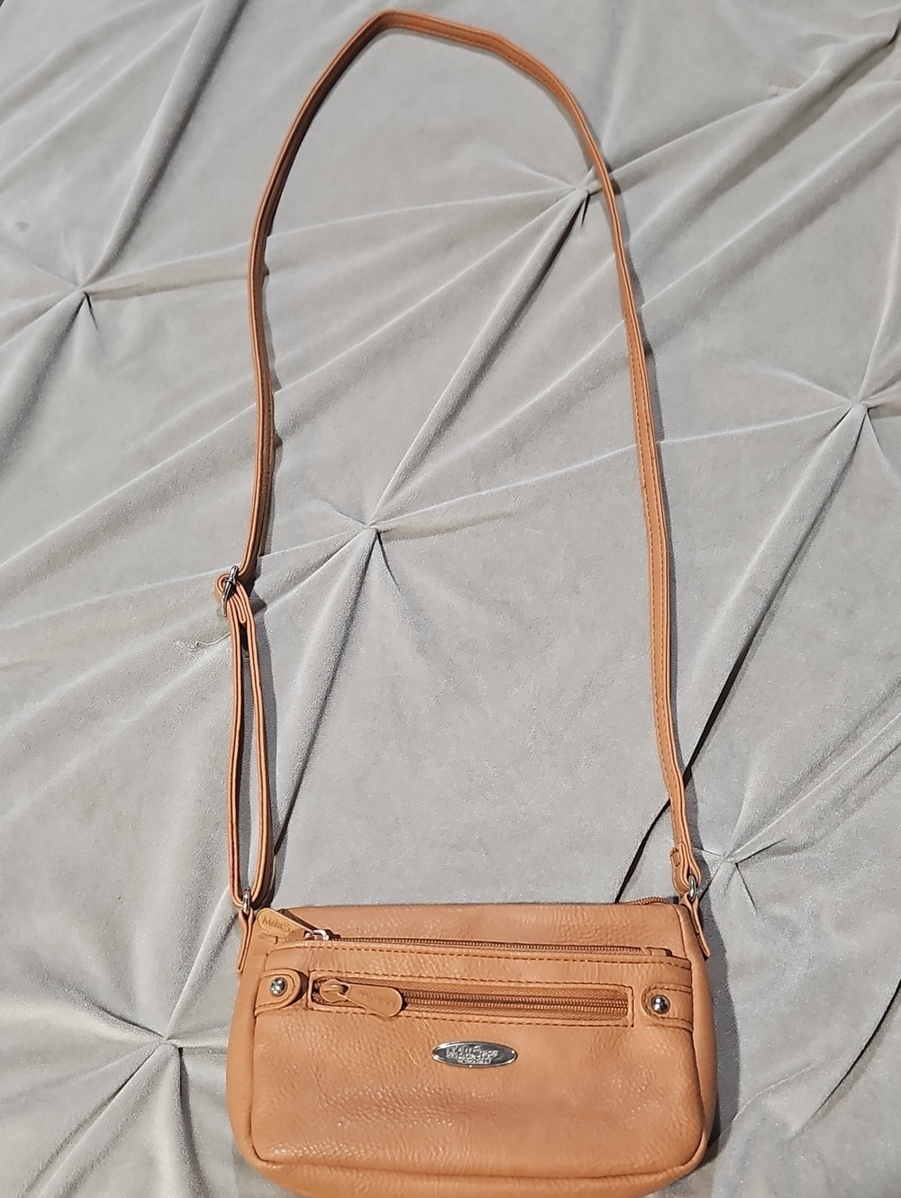 Multisac Leather Crossbody Bag in Tan - Classic Women's Shoulder Purse